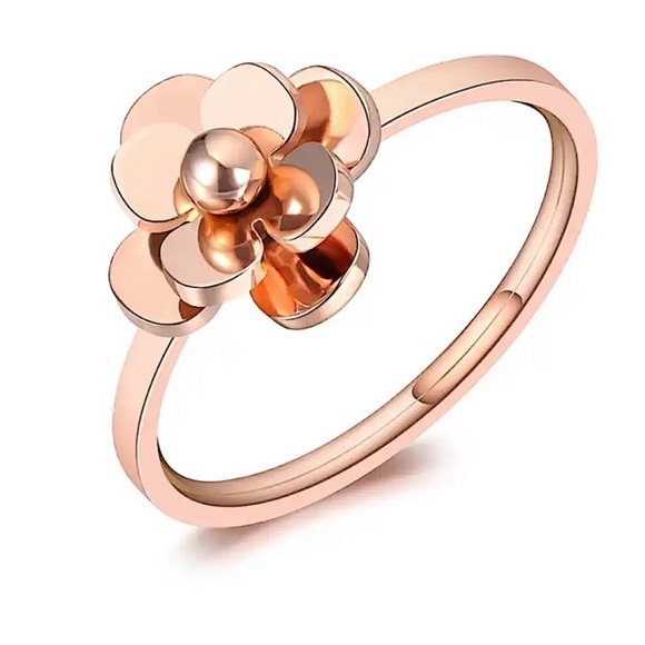 Rose gold camellia stainless steel ring size 8 NIB - Picture 5 of 5